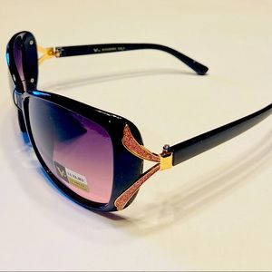 VG Designer Luxury Fashion (Black with pink sparkle temple trim)  (New)